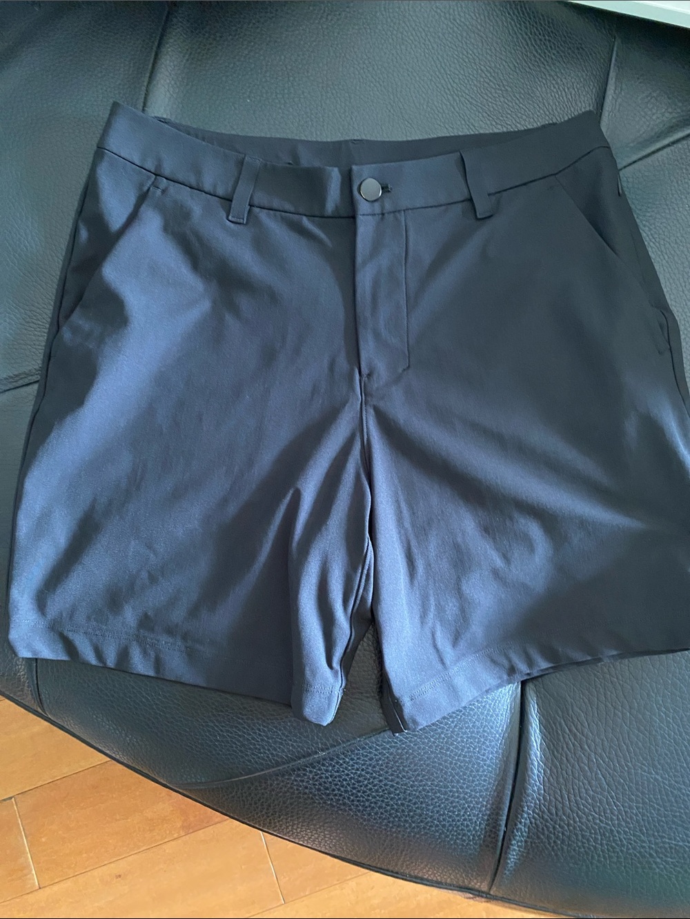 lululemon athletica Men’s Black Tailored Shorts